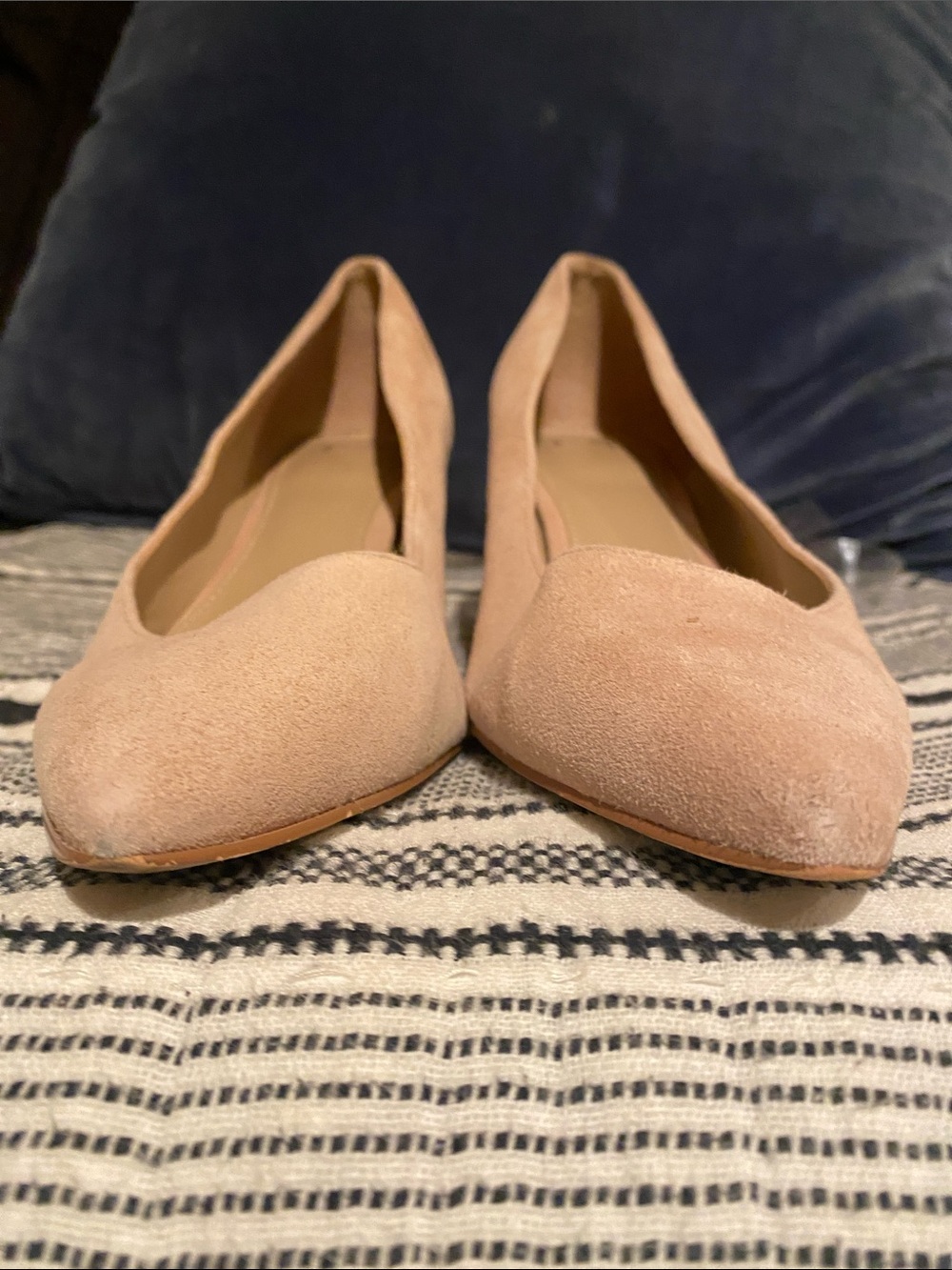 Marc Fisher Lewisa Natural Blush Suede Pointed Toe Block Heel Pumps - Picture 13 of 13